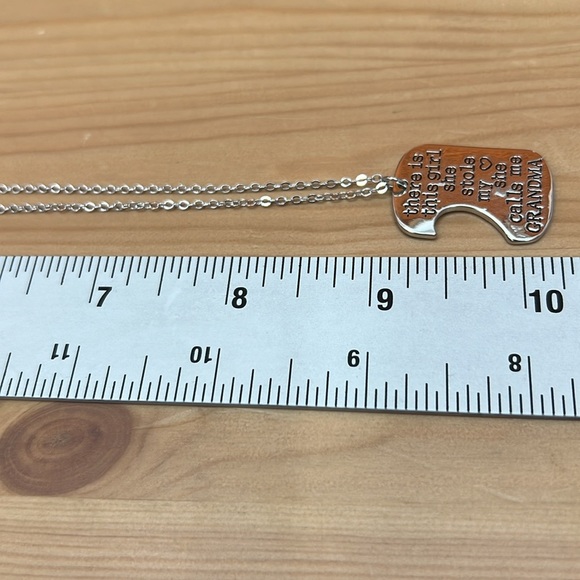 Grandma / Granddaughter Necklace Silver Tone 18” + 2” Ext NWOT - Picture 5 of 6